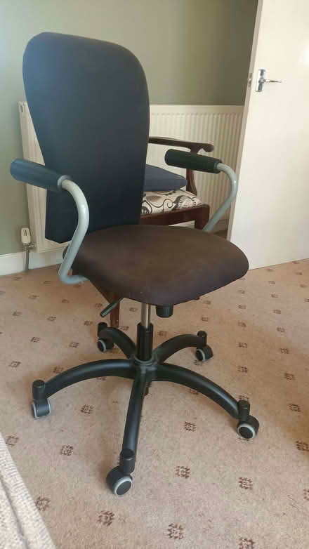 Photo of free Swivel Office Chair (Saltaire BD18) #1