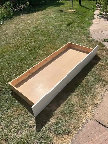 Photo of free Single bed frame, mattress & drawer (Maldon CM9) #4