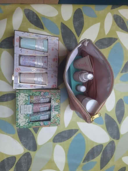 Photo of free Unopened handcream/soap kits x 3 (Berkhamsted HP4) #1