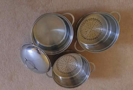 Photo of free 3 Tier Steamer pans (Cheylesmore Coventry CV3) #1