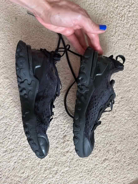 Photo of free Nike trainers, children’s size 3 (Park Hill, Croydon, CR0) #3