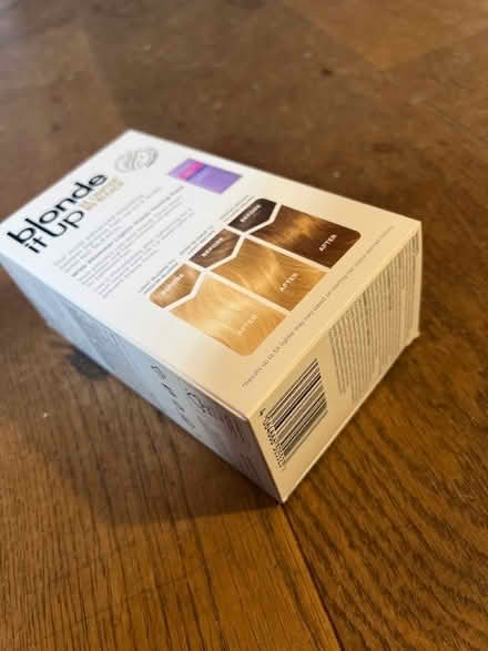 Photo of free Clairol Blonde it up Hair Lightening. Not used. (Southsea PO4) #4