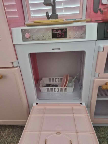 Photo of free Disney Princess kitchen (Patcham BN1) #2