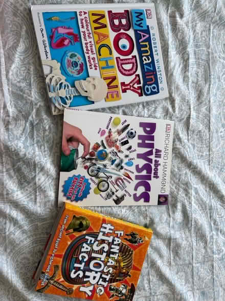 Photo of free Books (Ha2 8pw) #1