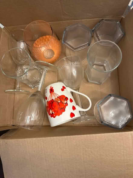 Photo of free Glass cups, wine glass, mug (Mount Vernon) #1