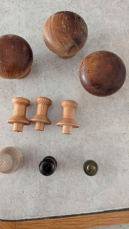Photo of free Selection of knobs (RG24 Old Basing) #1