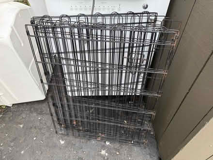 Photo of free Foldable metal pet crate (1075 Valencia Avenue) #1