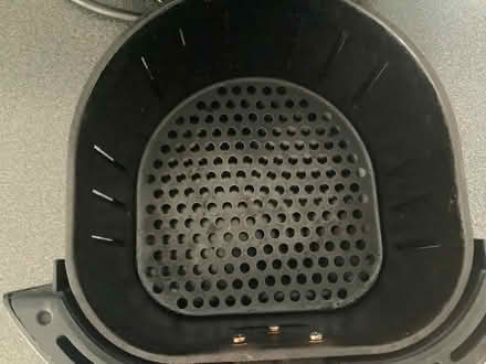 Photo of free air fryer (Croydon) #3