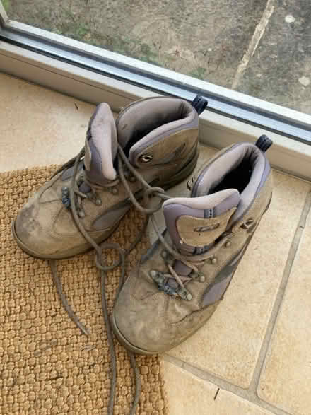 Photo of free Women’s Walking Boots UK size 7 (Iffley Road OX4) #1