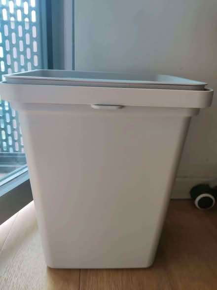 Photo of free IKEA HÅLLBAR 22L Bin with Lid – Very Clean (White City W12) #1