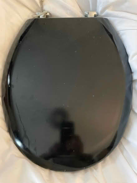 Photo of free Black bemis toilet seat (Wheatley OX33) #1