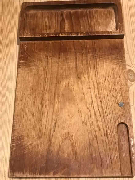 Photo of free Wooden bread board, needs sanding (FelixstoweWoodbridgeFreegle CGA IP12) #1