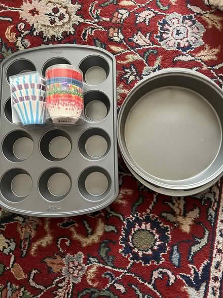 Photo of free Cupcake pans and round cake tins (Sunnyvale) #1