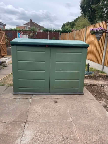 Photo of free Garden bunker (Shirley B90) #1