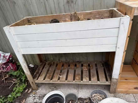 Photo of free planter (Tw77dp) #1