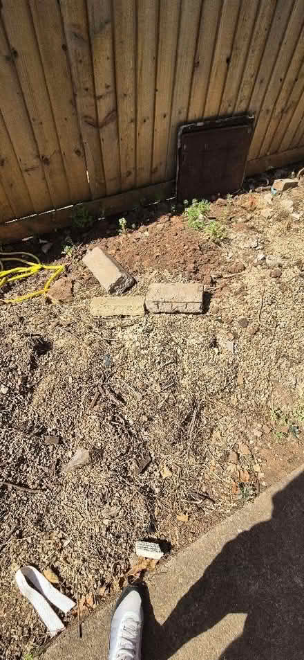 Photo of free Mud, soil, earth, shingle, gravel (Brentry BS10) #3