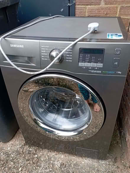 Photo of free WAshing Machine (Top Amersham HP6) #1