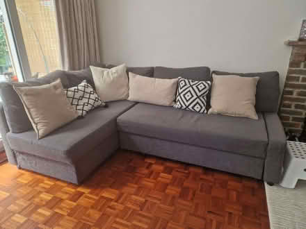 Photo of free Grey L shaped sofa (Chigwell IG7) #1