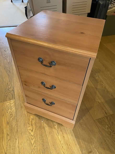 Photo of free Bedside chest of drawers (Blackheath SE3) #1