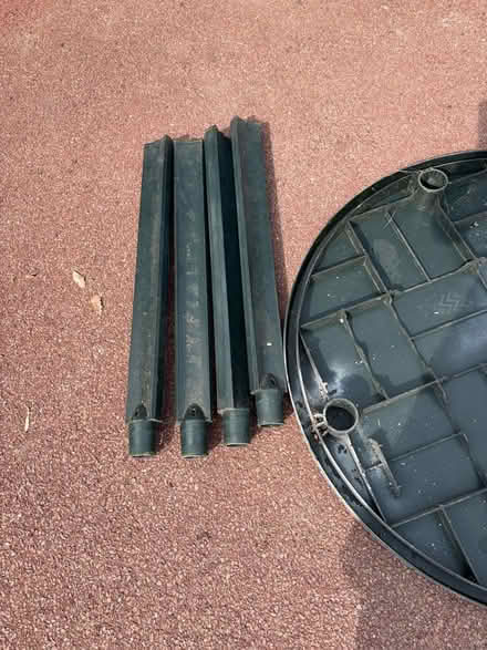 Photo of free Garden Table (Tunbridge Wells S. TN2) #2
