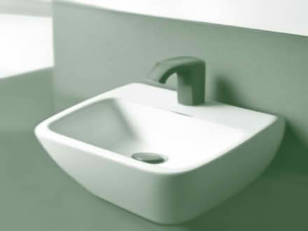 Photo of Bathroom sink with faucet! (Drumchapel G15) #1