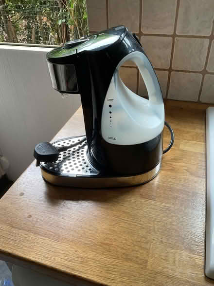 Photo of free Breville One Cup Kettle (Rifle Range No 2 GU12) #1