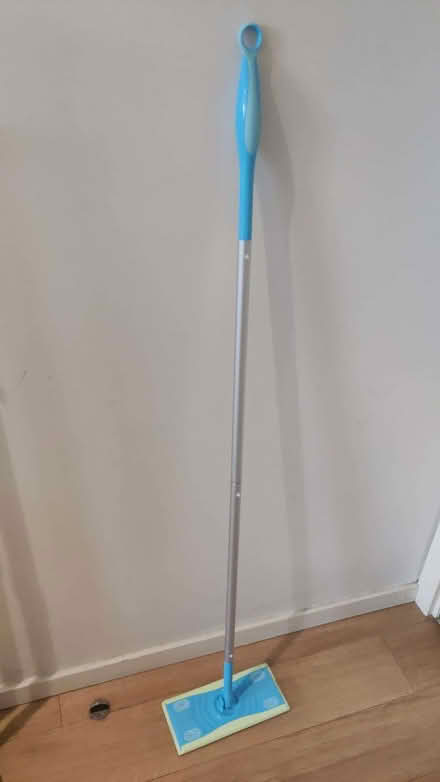 Photo of free Flash Speedmop (White City W12) #1