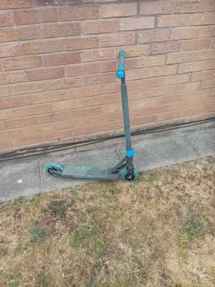 Photo of free Kid's Scooter (Malvern Link WR14) #1