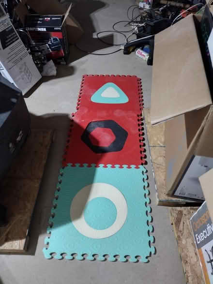 Photo of free Interlocking foam play mats (Springfield 19064) #1