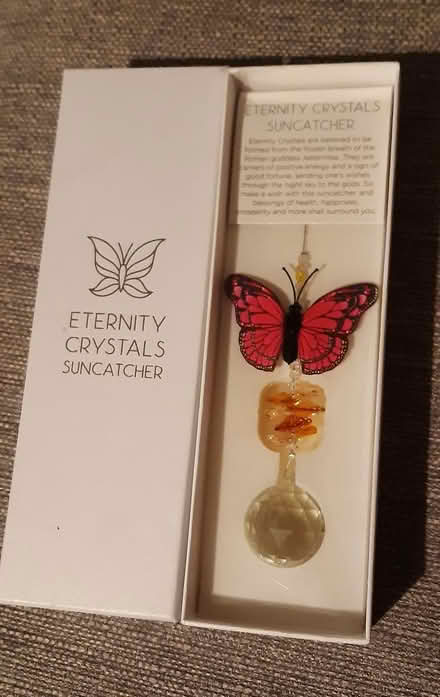 Photo of free Eternity crystals suncatcher (Wallington SM6) #1