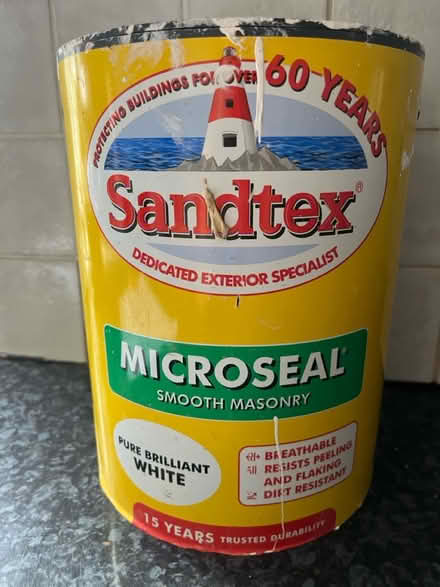 Photo of free White Masonary Paint (Mitcham CR4) #1
