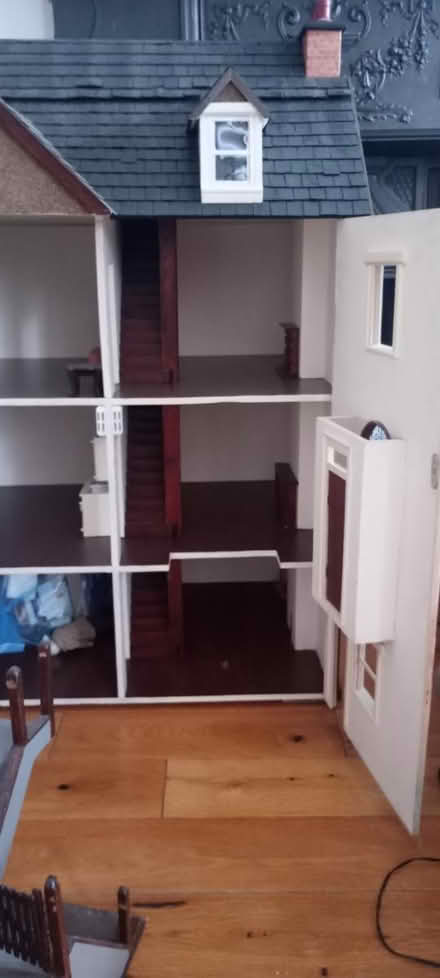 Photo of free Wooden Dollhouse (Sydenham SE26) #4