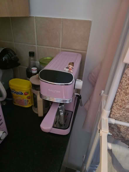 Photo of free Pink Kitchen Set + Airfryer + Nescafe machine (Blackbird Leys OX4) #3