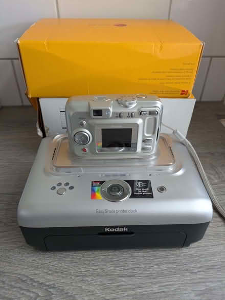 Photo of free Camera and printer (Sunny Hill DE23) #1