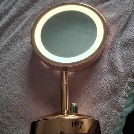 Photo of free No7 light up mirror (Hoylake CH47) #2