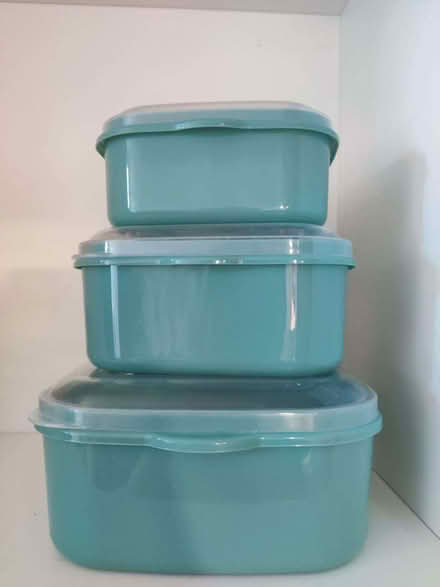Photo of free Assorted kitchen storage containers (White City W12) #1
