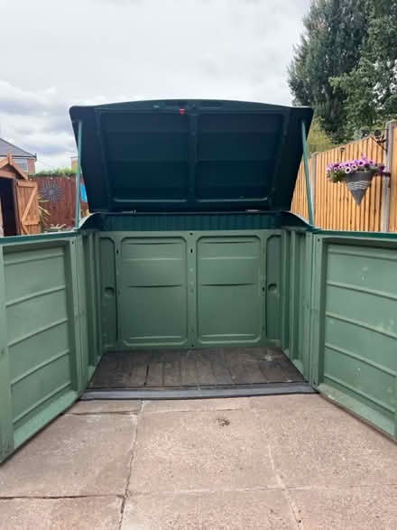 Photo of free Garden bunker (Shirley B90) #2