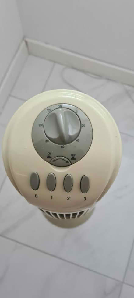 Photo of free Tower Fan (Steed's Lane TN25) #2