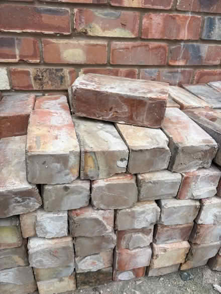 Photo of free Bricks (Ellesmere Port CH65) #2