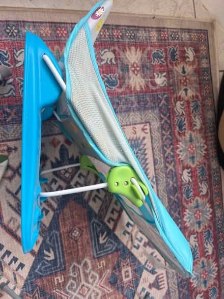 Photo of free Bath support for babies (Beaumont LA1) #2