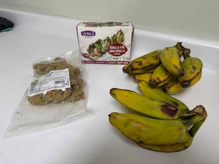 Photo of free Masala Vada, Bhalla, and plantains (1075 Valencia Avenue) #1