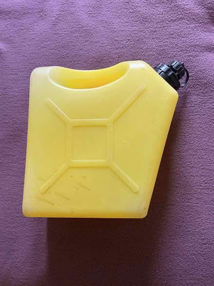 Photo of free 5L Camping Water Container - old (The Plantation GL5) #1