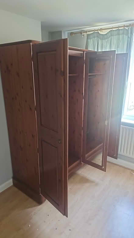 Photo of free triple wardrobe Ducal (South Croydon CR2 7EF) #2