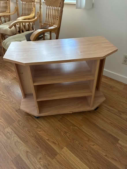 Photo of free Entertainment Mobile Table (Los Altos near Foothill) #4