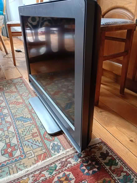 Photo of free Tv (Walton ST15) #3