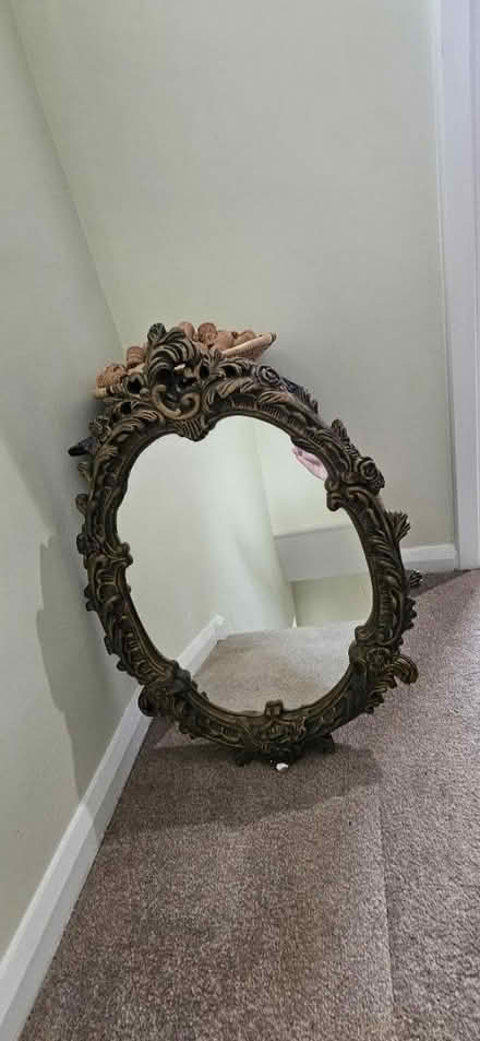 Photo of free Gold mirror (Sherwood NG5) #1