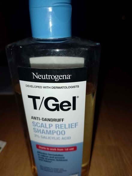 Photo of free T/Gel scalp relief shampoo (opened to try it) (Amersham Hill HP13) #1