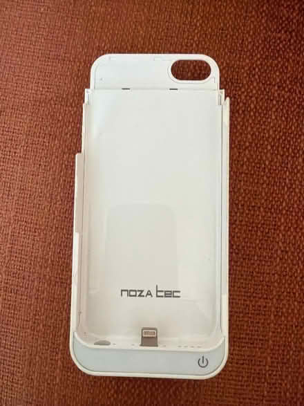 Photo of free Power bank for iPhone 12 but can be used just as a power ban (Welling DA16) #1