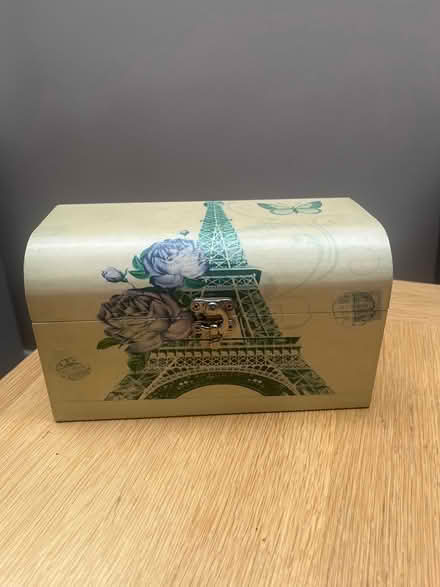 Photo of free Jewellery box (Dublin 6) #2