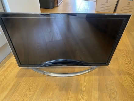 Photo of free Samsung 31 inch LCD TV (Blackheath SE3) #2